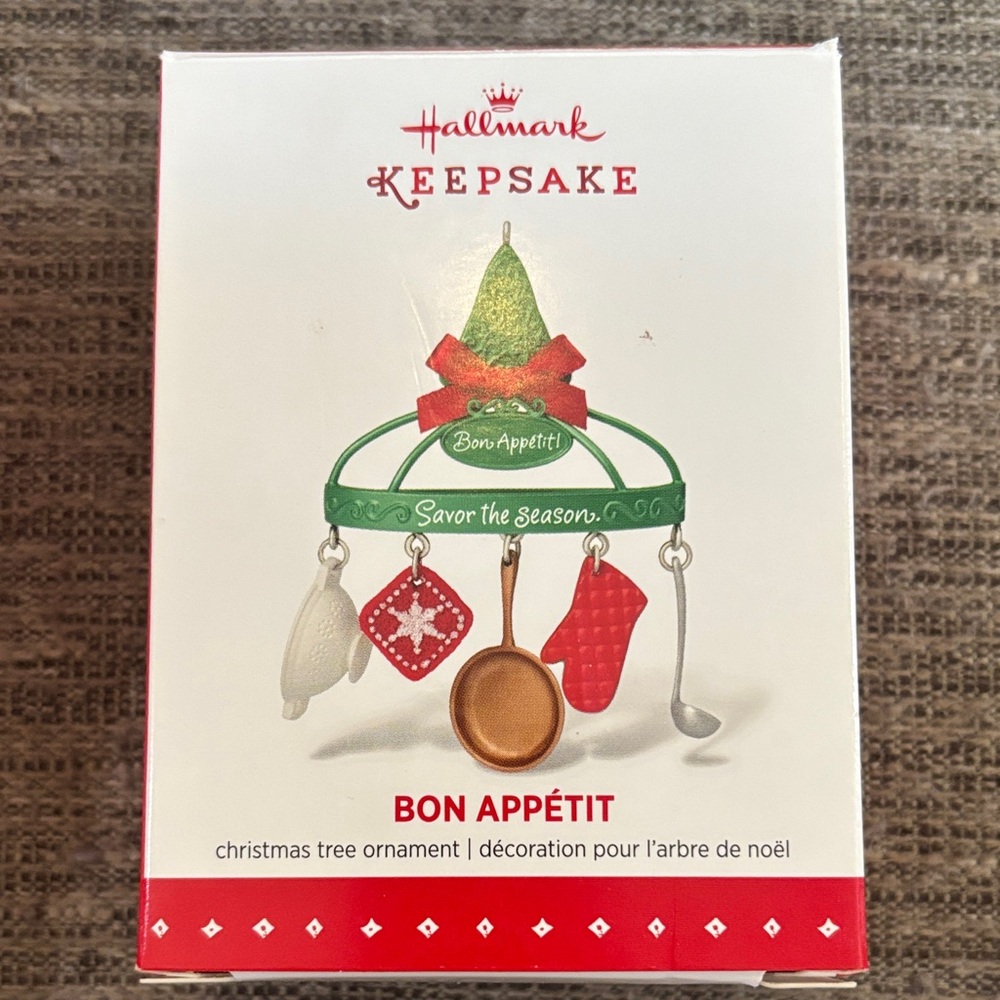 Hallmark Bon Appétit Ornament with Red and Green Accents